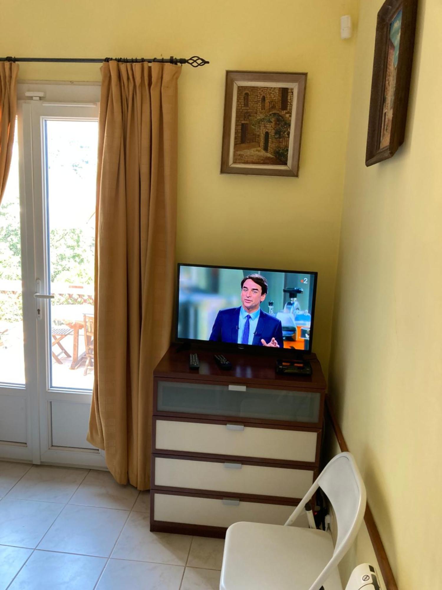 Appartement Independant Dans Villa Eze Bord De Mer Zewnętrze zdjęcie